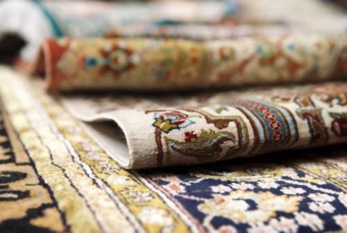 [2024] Comment choisir le meilleur tapis d'entrée feng shui [par direction, couleur, forme et matériau].